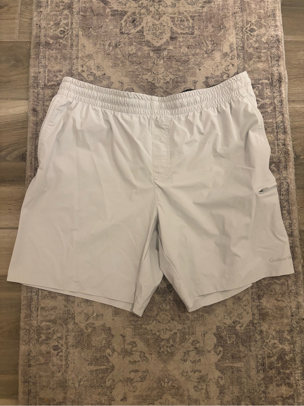 Outdoor Voices Men's Classic Fit Moisture Wicking 3 Pocket HiFlex XL